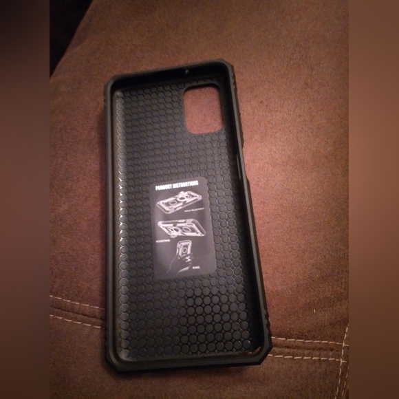 Phone case - Picture 3 of 3